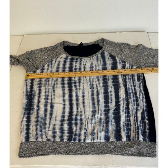 KUT from the Kloth Women's‎ Sweater Lightweight Blue Size Large - Picture 5 of 8